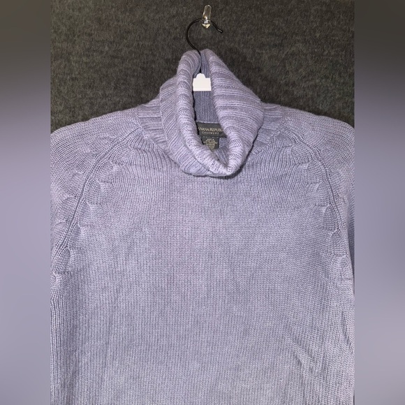 Banana Republic 100% Cashmere Turtle Neck Sweater Size L - Picture 2 of 7